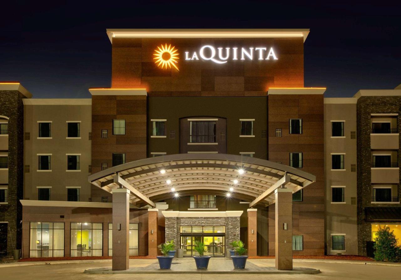 La Quinta & By Wyndham Southwest