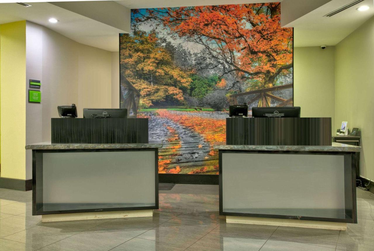 La Quinta & By Wyndham Southwest Hotel 3*