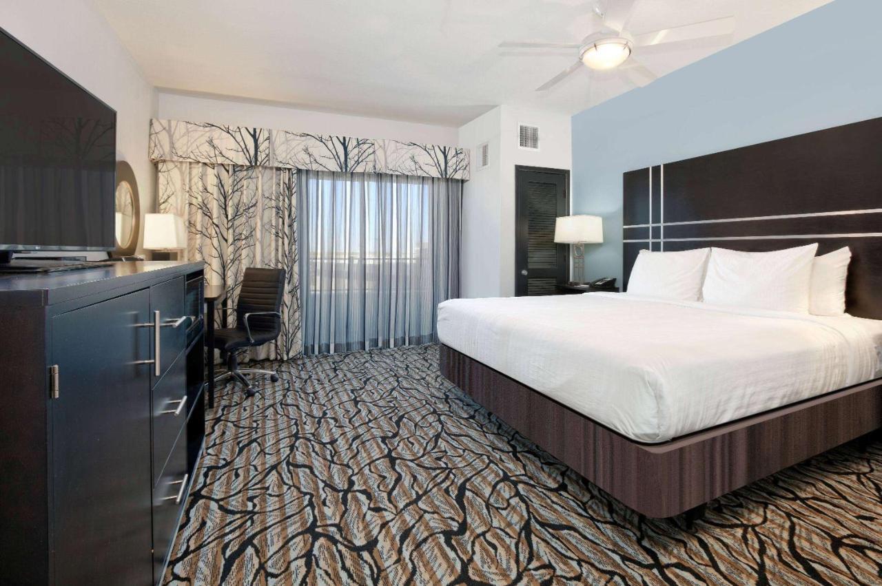 Hotel La Quinta & By Wyndham Southwest