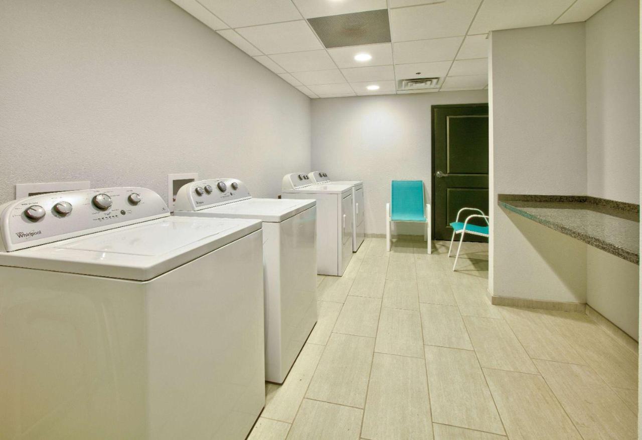 La Quinta & By Wyndham Southwest 3*